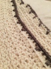 simple edging with spike stitch